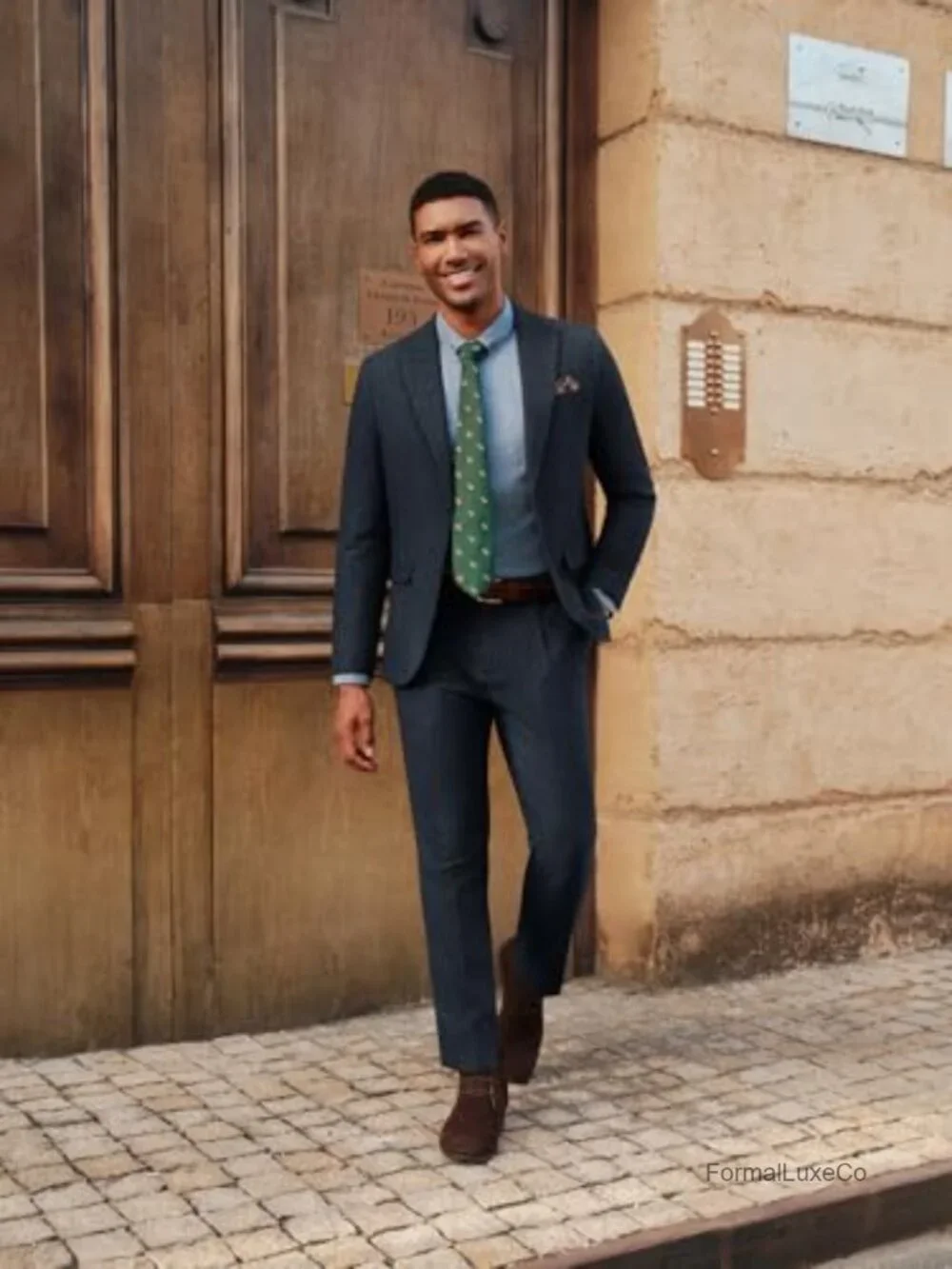 Men's 2 Piece Herringbone Wool Blend Tweed Suit Set with Peak Lapel